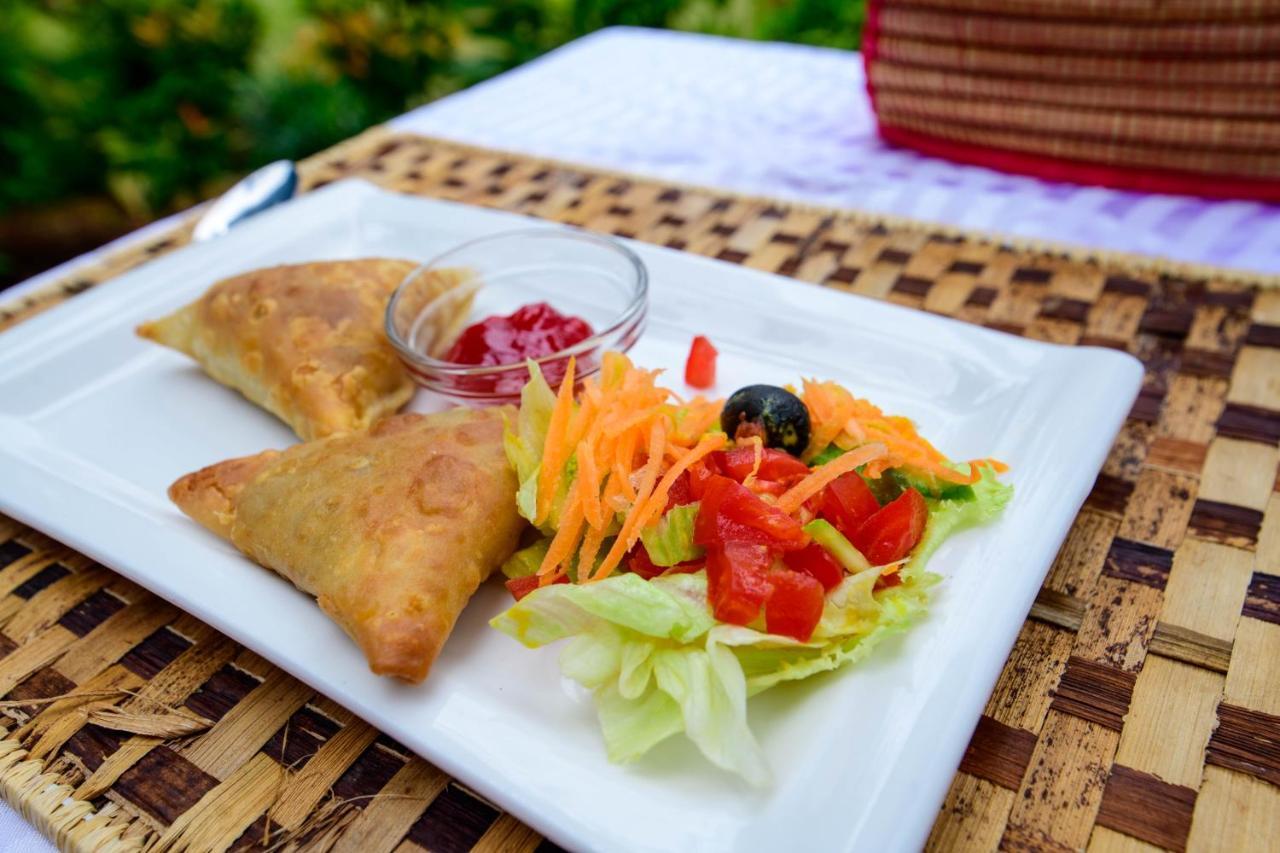 Cycad Entebbe Guest House Εξωτερικό φωτογραφία