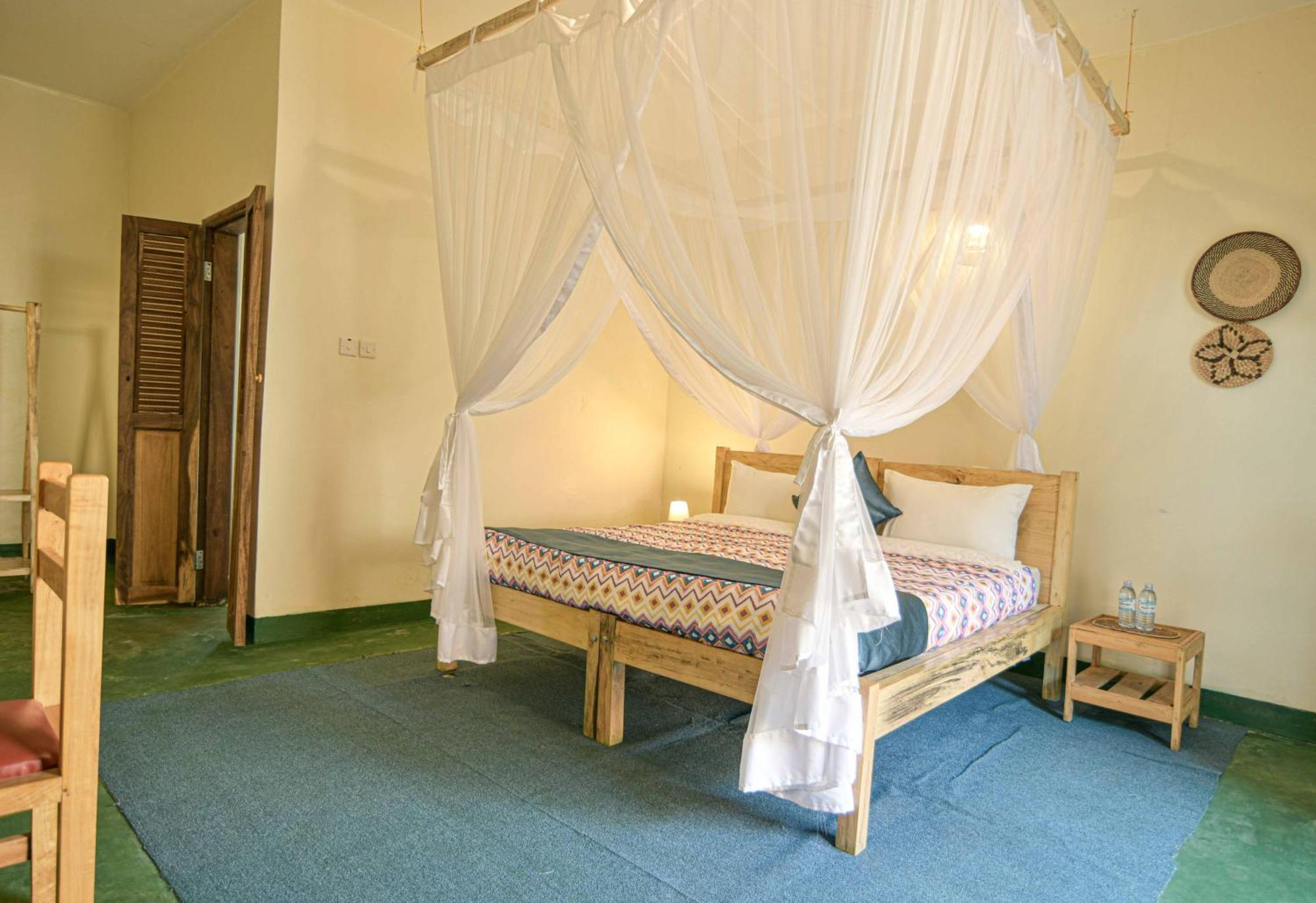 Cycad Entebbe Guest House Εξωτερικό φωτογραφία